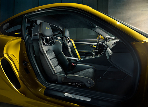 工業設計：保時捷 GT4